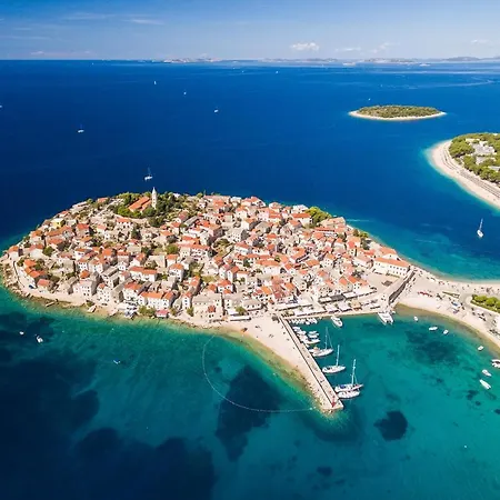 Castle Rose Villa Drniš